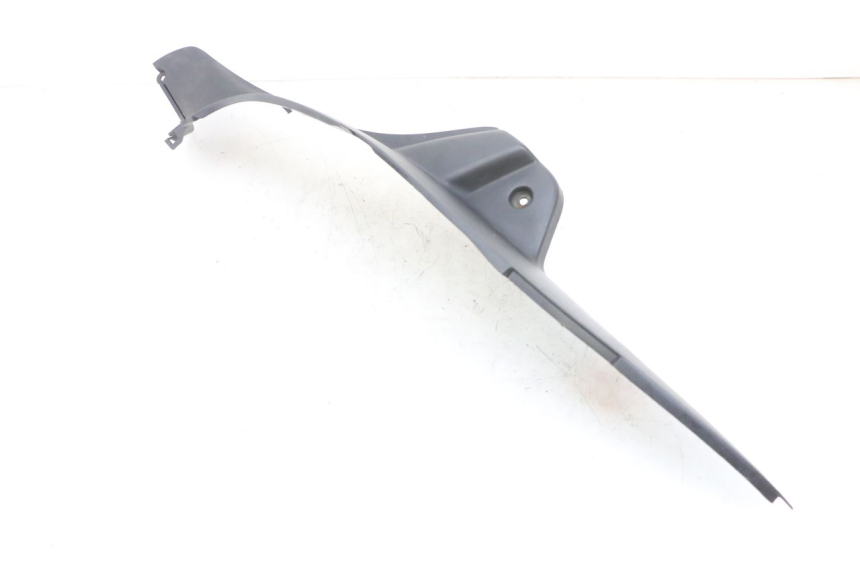 photo de RIGHT FLOOR PANEL PEUGEOT ELYSEO 125 (1999 - 2004) - Technical close-up