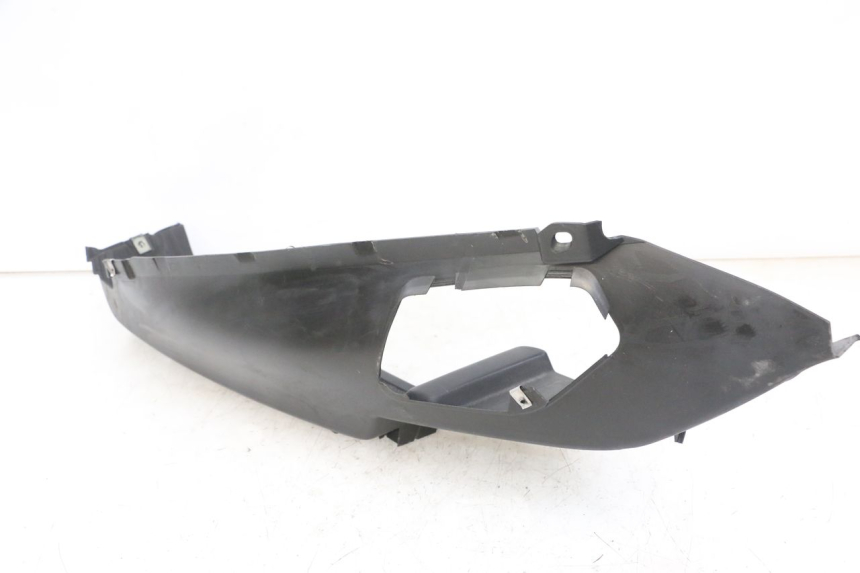 photo de RIGHT FLOOR PANEL PIAGGIO MP3 LT 300 (2010 - 2016)