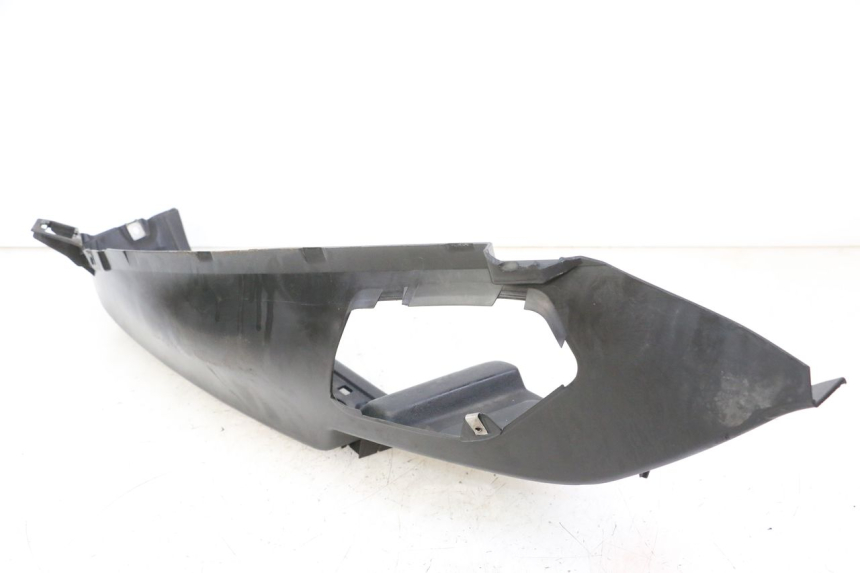 photo de RIGHT FOOTREST PIAGGIO MP3 125 (2006 - 2014)