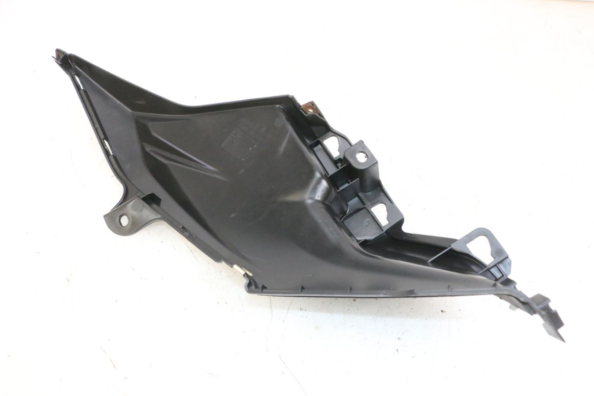 photo de RIGHT FOOTREST SYM ORBIT III 3 4T 50 (2018 - 2021) - Zoom on usage condition