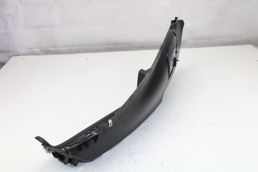 photo de RIGHT FOOTREST PIAGGIO MP3 125 (2006 - 2014)