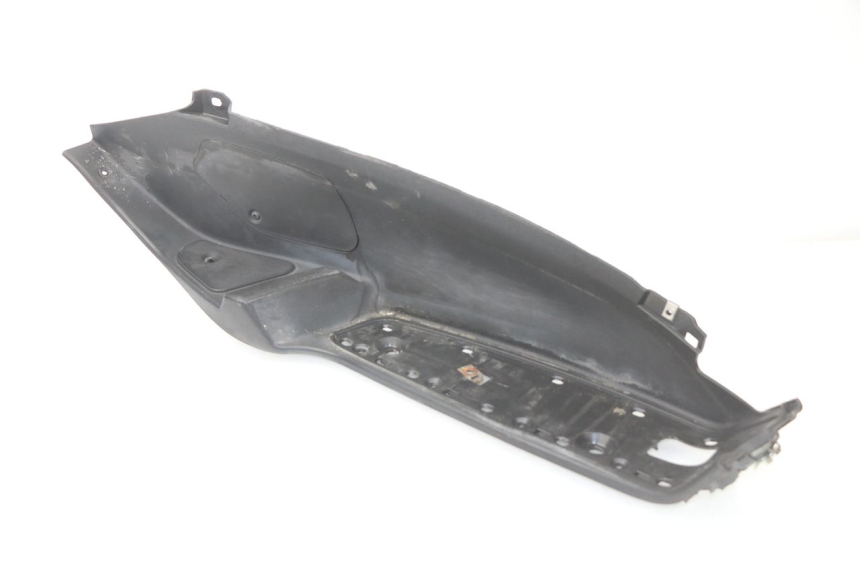 photo de RIGHT FOOTREST PIAGGIO MP3 LT 400 (2007 - 2012)