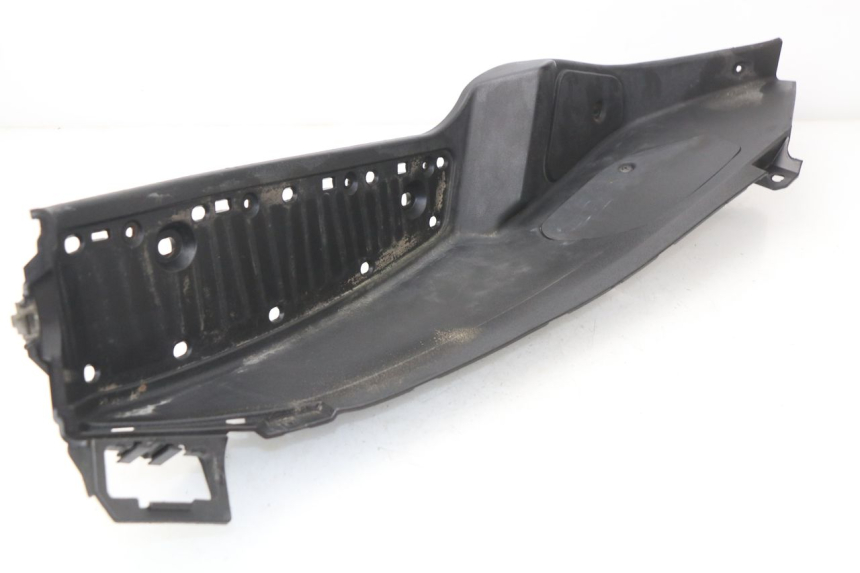 photo de RIGHT FOOTREST PIAGGIO MP3 LT 400 (2007 - 2012)