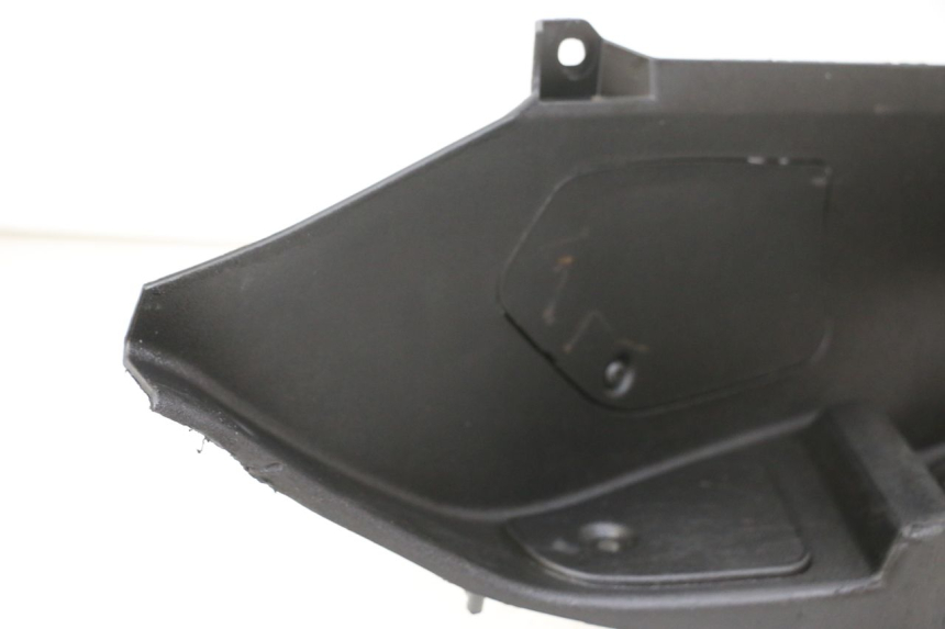 photo de RIGHT FOOTREST PIAGGIO MP3 LT 400 (2007 - 2012)