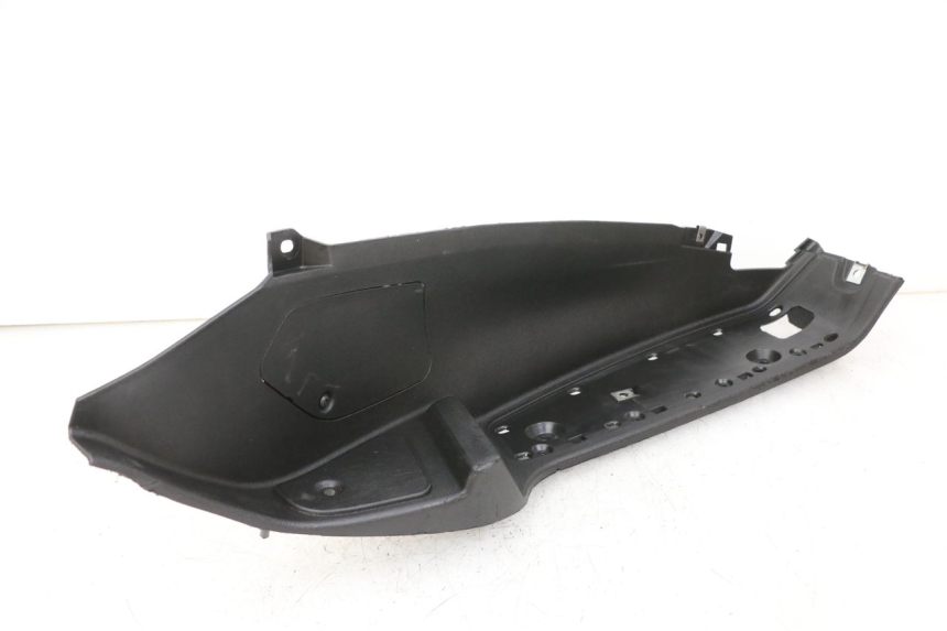 photo de RIGHT FOOTREST PIAGGIO MP3 LT 400 (2007 - 2012)