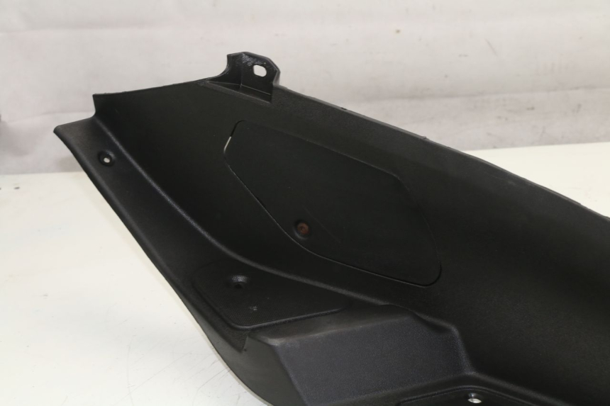 photo de RIGHT FOOTREST PIAGGIO MP3 LT 400 (2007 - 2012)