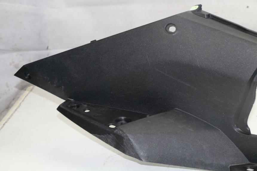 photo de RIGHT FOOTREST PEUGEOT SATELIS 125 (2010 - 2012)
