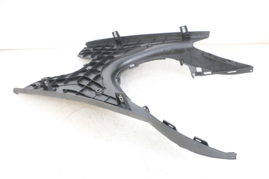 photo de FOOTREST PIAGGIO FLY 4T 50 (2013 - 2017) - Component detail