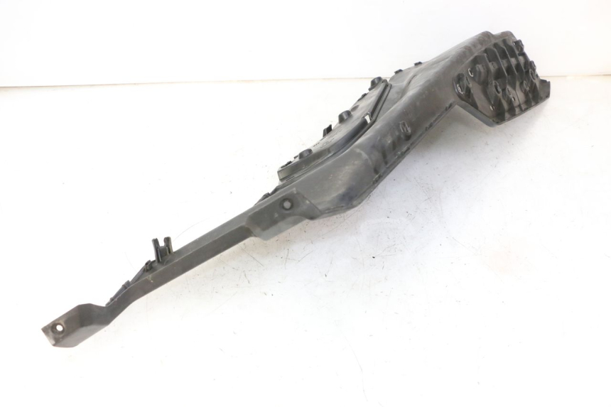 photo de LEFT FLOOR PANEL QUADRO 4 4D 350 (2015 - 2018)