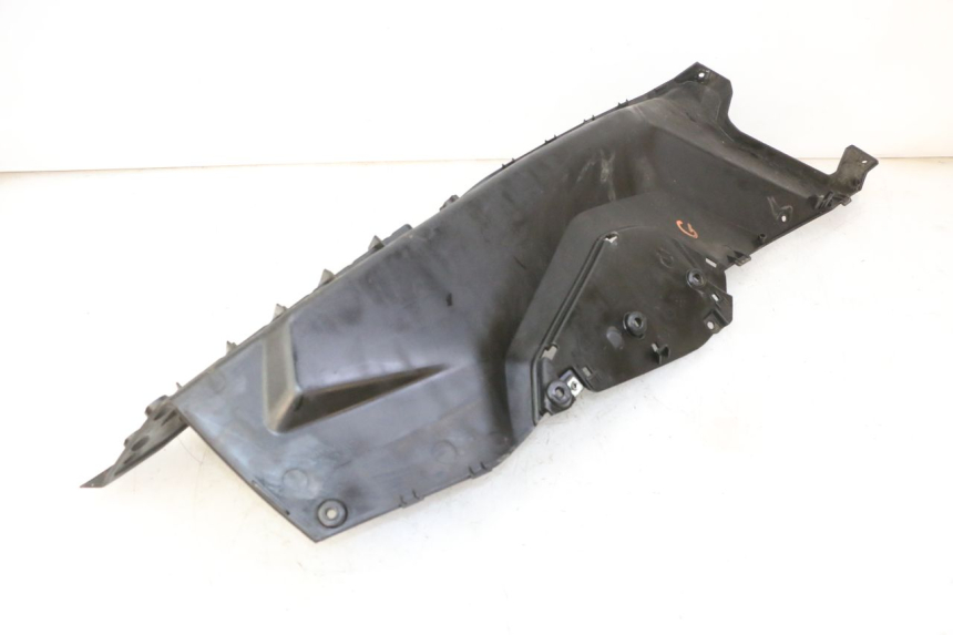 photo de LEFT FLOOR PANEL QUADRO 4 4D 350 (2015 - 2018)