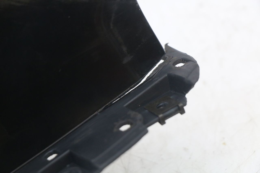 photo de LEFT FOOTREST BMW C1 125 (2000 - 2003)