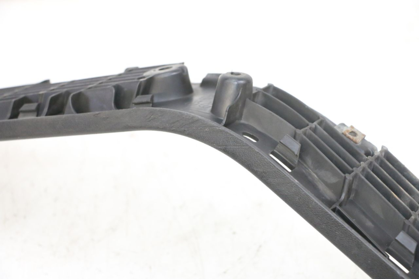 photo de LEFT FOOTPEG SUZUKI BURGMAN 650 (2013 - 2020)