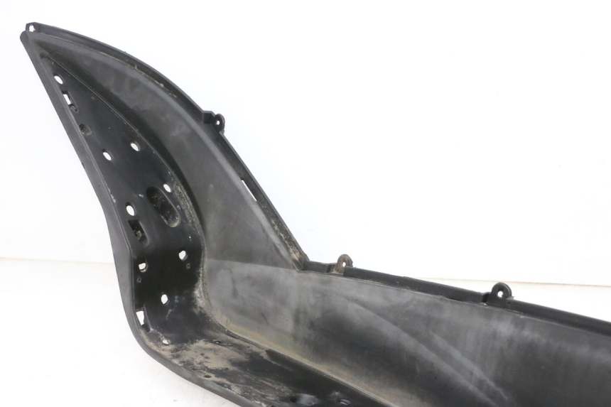 photo de LEFT FLOOR PANEL JM MOTORS GTS 125 (2015 - 2019) - Markings and original references