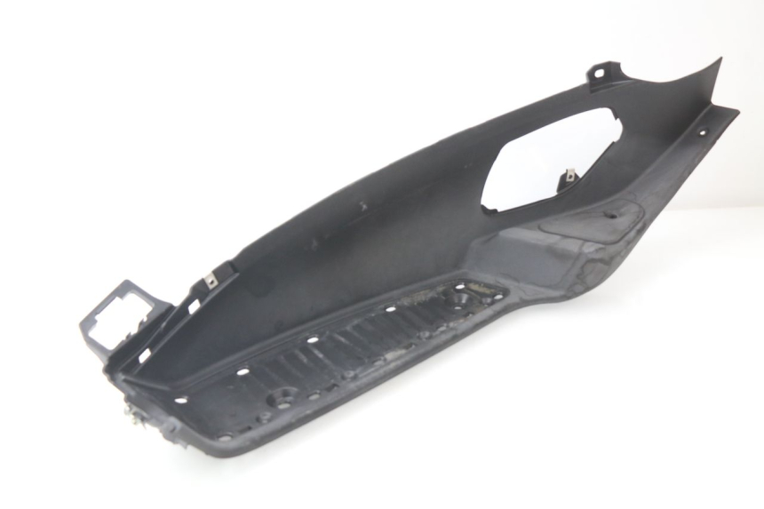 photo de LEFT FOOTREST PIAGGIO MP3 LT 300 (2010 - 2016)