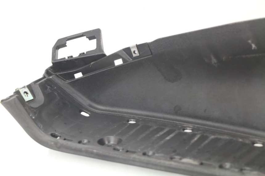 photo de LEFT FOOTREST PIAGGIO MP3 LT 300 (2010 - 2016)