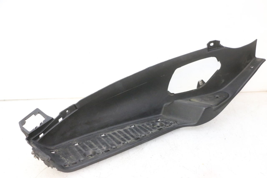 photo de LEFT FLOOR PANEL PIAGGIO MP3 RL 250 (2007 - 2010)