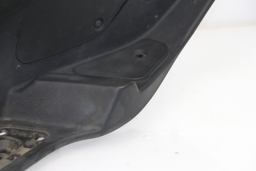 photo de LEFT FOOTREST PIAGGIO MP3 125 (2006 - 2014)