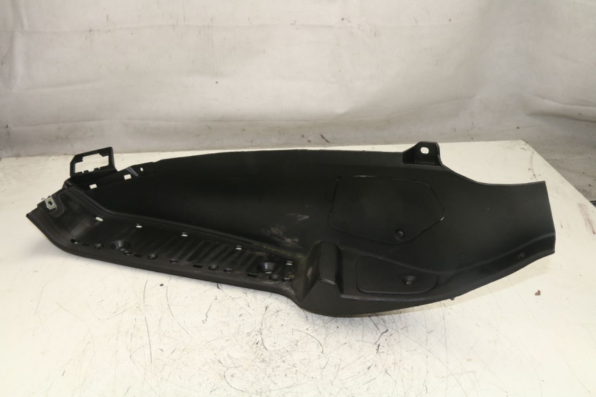 photo de LEFT FLOOR PANEL PIAGGIO MP3 LT 400 (2007 - 2012)