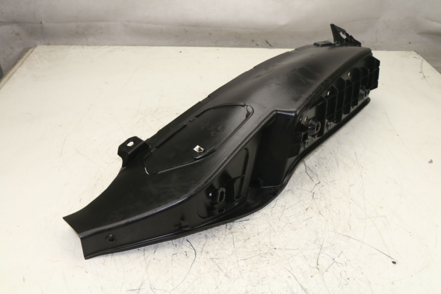 photo de LEFT FLOOR PANEL PIAGGIO MP3 LT 400 (2007 - 2012)