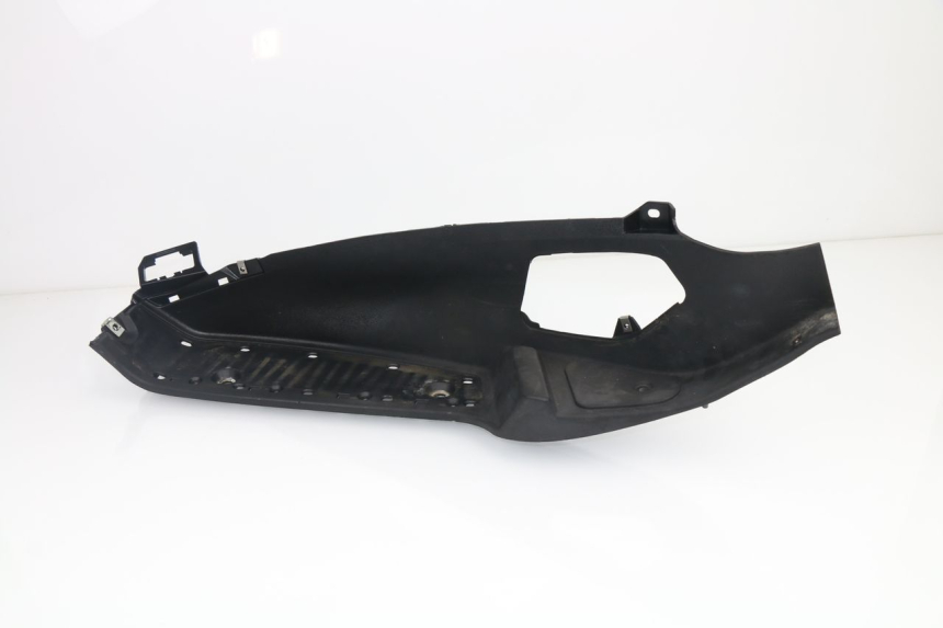 photo de LEFT FLOOR PANEL PIAGGIO MP3 LT 400 (2007 - 2012)