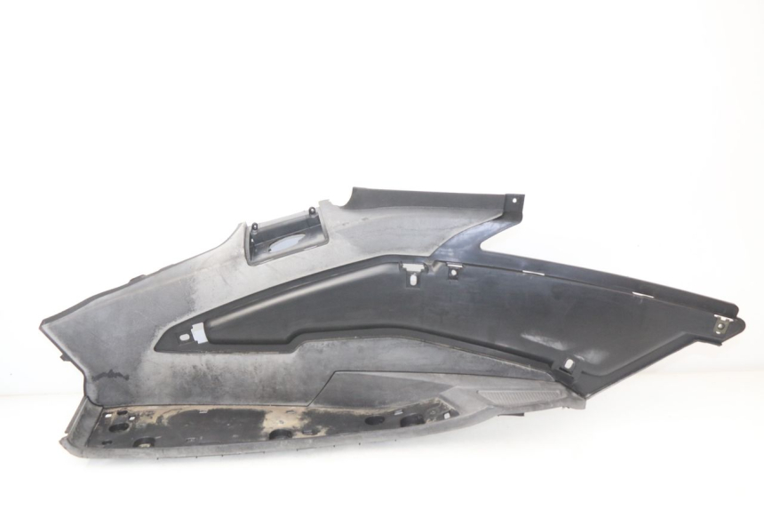 photo de LEFT FLOOR PANEL RAZZO STEED 125 (2012 - 2018)