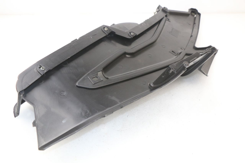 photo de LEFT FLOOR PANEL RAZZO STEED 125 (2012 - 2018)