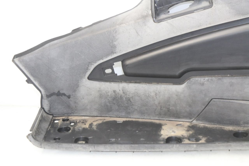 photo de LEFT FLOOR PANEL RAZZO STEED 125 (2012 - 2018)