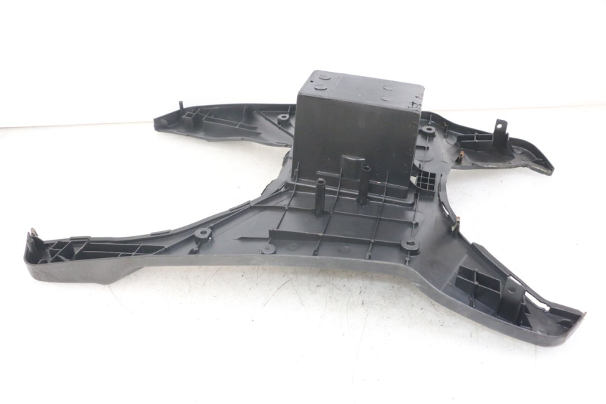 photo de FOOTREST KEEWAY RY6 2T 50 (2011 - 2019)