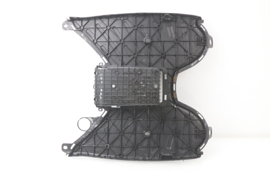 photo de FLOOR PANEL PEUGEOT KISBEE 2T 50 (2010 - 2017)