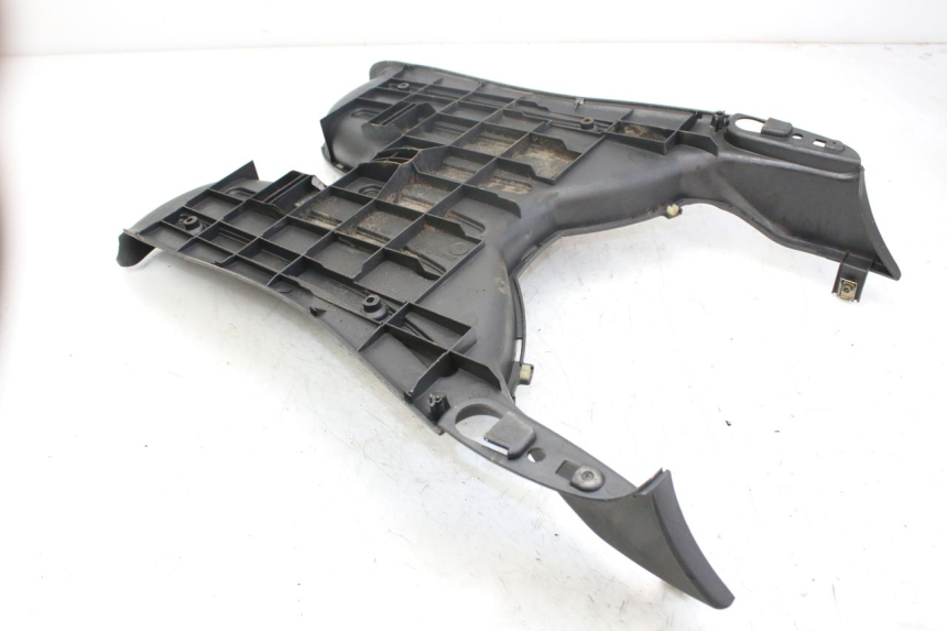 photo de FOOTREST PIAGGIO LIBERTY 4T 50 (2004 - 2008)