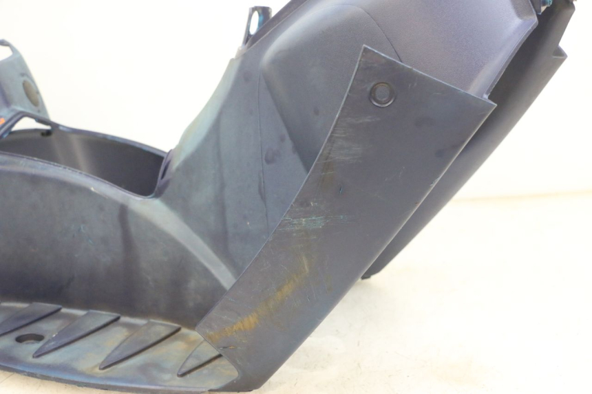 photo de FOOTREST PEUGEOT LUDIX 50 (2008 - 2017) - Detailed visual inspection