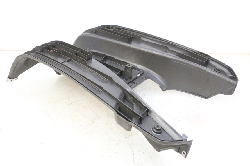 photo de FLOOR PANEL PIAGGIO LXV 4T 50 (2009 - 2013)