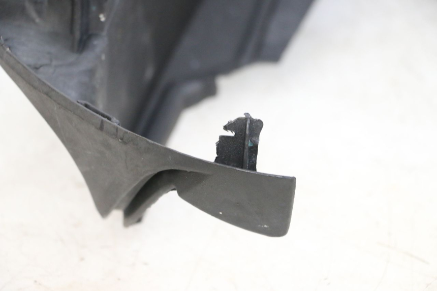 photo de FLOOR PANEL YAMAHA NEO'S NEOS 2T 50 (1998 - 2007) - High-resolution close-up