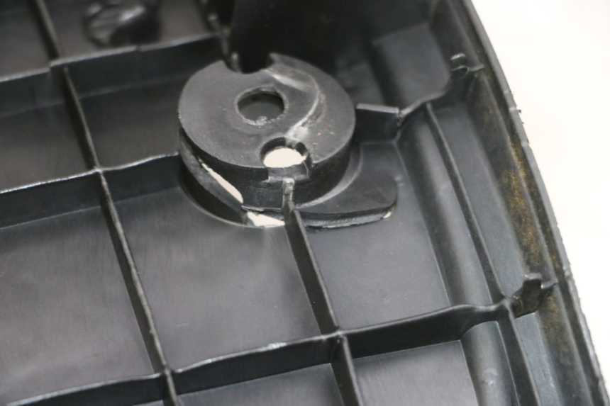 photo de FLOOR PANEL YAMAHA NEO'S NEOS 2T 50 (1998 - 2007) - Surface and material condition