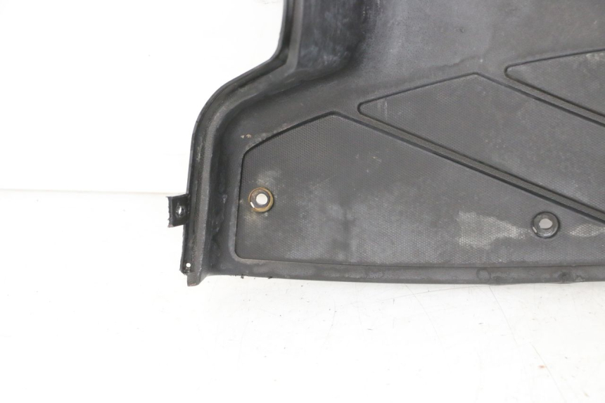 photo de FLOOR PANEL PIAGGIO NEW TYPHOON 50 (2018 - 2021) - Additional view of the item