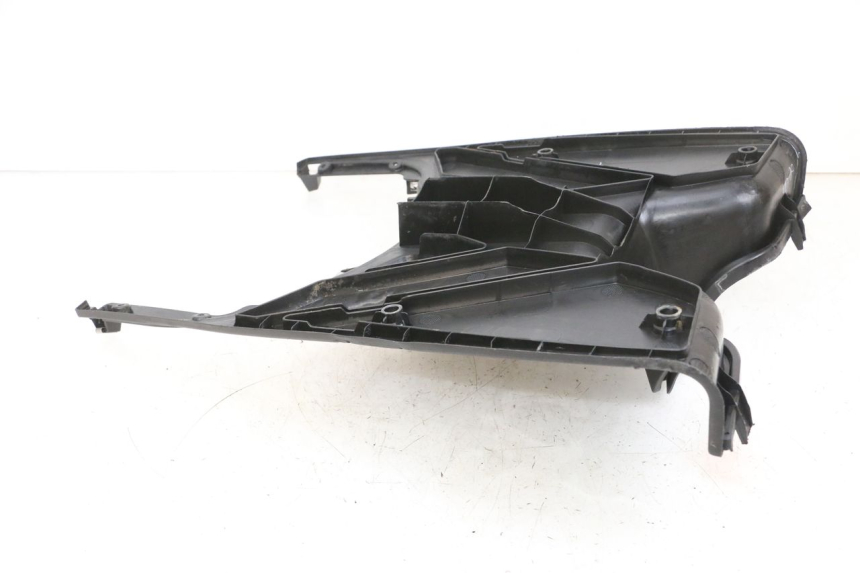 photo de FLOOR PANEL PIAGGIO NEW TYPHOON 50 (2018 - 2021) - Technical close-up