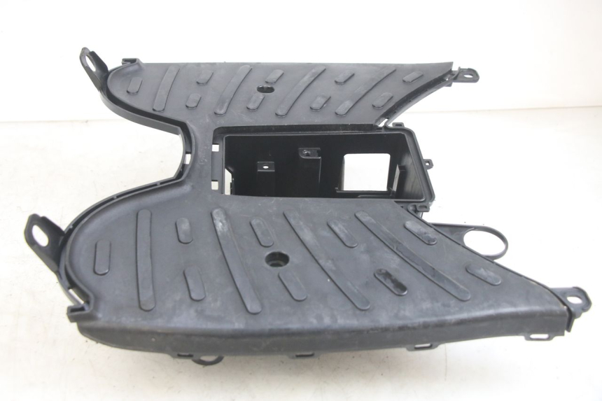 photo de FOOTREST PEUGEOT KISBEE 4T 50 (2010 - 2017)