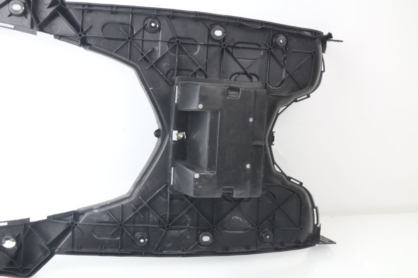 photo de FLOOR PANEL PEUGEOT VIVACITY 125 (2010 - 2017)