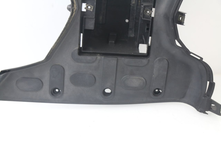 photo de FLOOR PANEL PEUGEOT VIVACITY 125 (2010 - 2017)