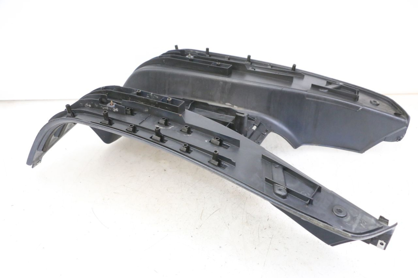 photo de FLOOR PANEL PIAGGIO VESPA LX 150 (2005 - 2013)