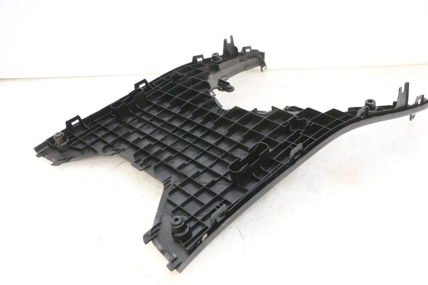 photo de FLOOR PANEL DAELIM S1 125 (2007 - 2016) - Surface and material condition