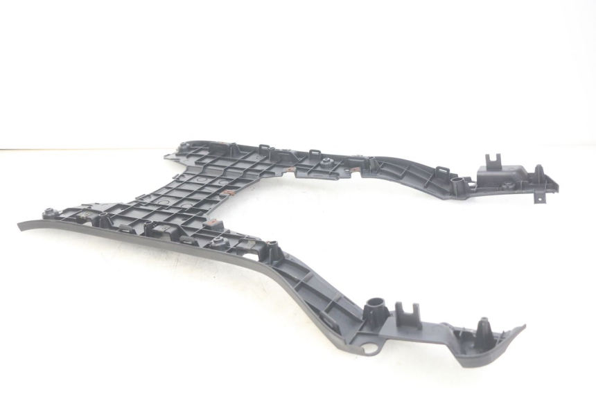 photo de FOOTREST DAELIM S3 125 (2010 - 2017)