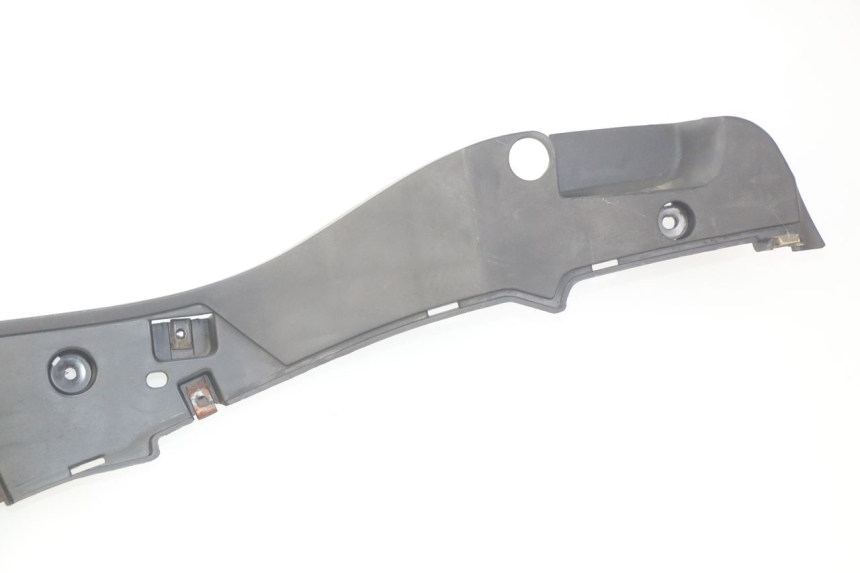 photo de FOOTREST DAELIM S3 125 (2010 - 2017)