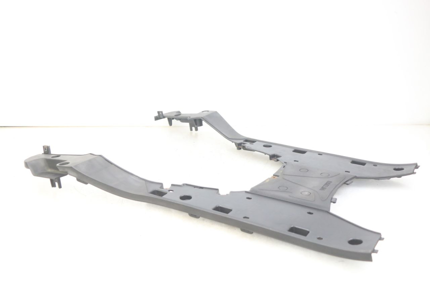 photo de FOOTREST DAELIM S3 125 (2010 - 2017)