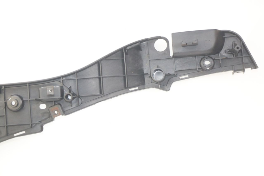 photo de FOOTREST DAELIM S3 125 (2010 - 2017)