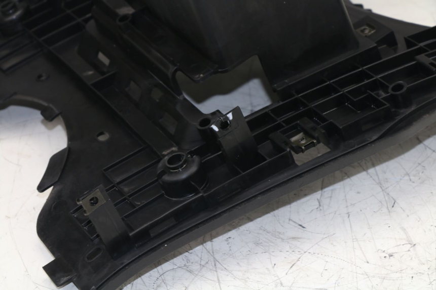 photo de FLOOR PANEL YAMAHA VITY 125 (2008 - 2013)