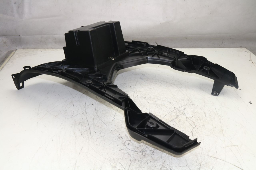 photo de FLOOR PANEL PEUGEOT VIVACITY 125 (2010 - 2017)