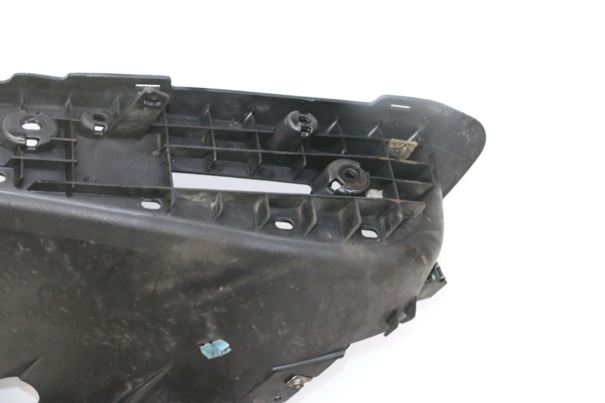 photo de FOOTREST YAMAHA X-MAX XMAX 125 (2010 - 2014)