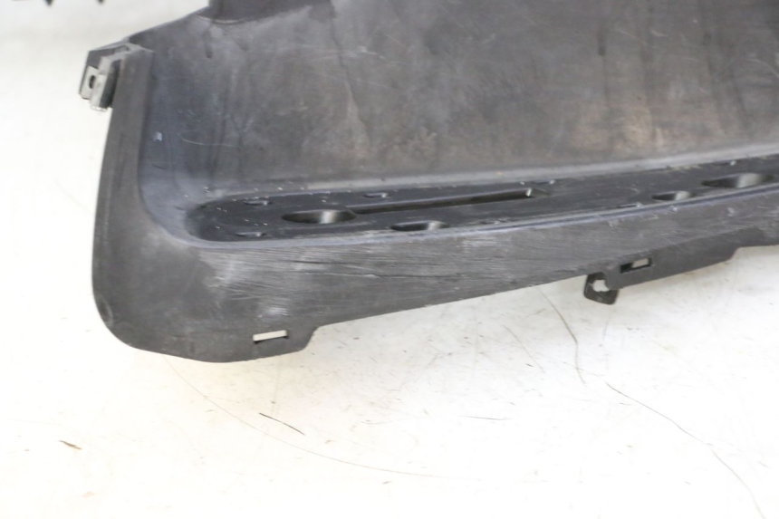 photo de FOOTREST YAMAHA X-MAX XMAX 125 (2010 - 2014)