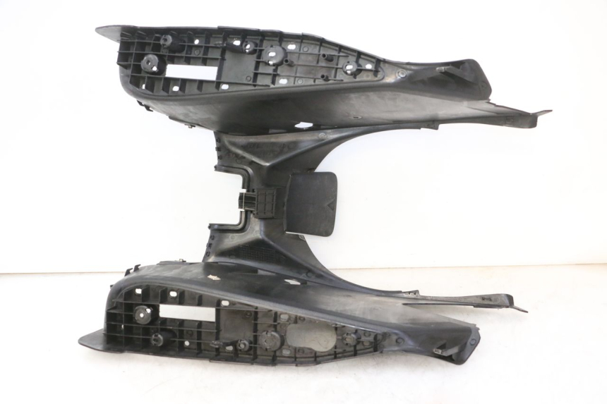 photo de FOOTREST YAMAHA X-MAX XMAX 125 (2010 - 2014)